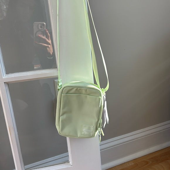 lululemon athletica Handbags - Lululemon Easy Access Crossbody